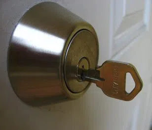 Berkeley Locksmith Services Berkeley, CA 510-964-3250 - 13-Key-Broke-In-Lock
